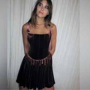 New 🆕 With Tags Zara Burgundy Velvet Corset Mini Dress with Pockets